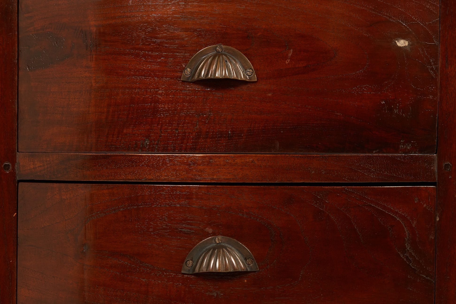 A PAIR OF BEDSIDE TABLES - Image 2 of 2