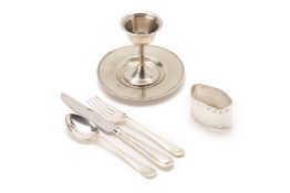 A GROUP OF SILVER AND PEWTER ITEMS