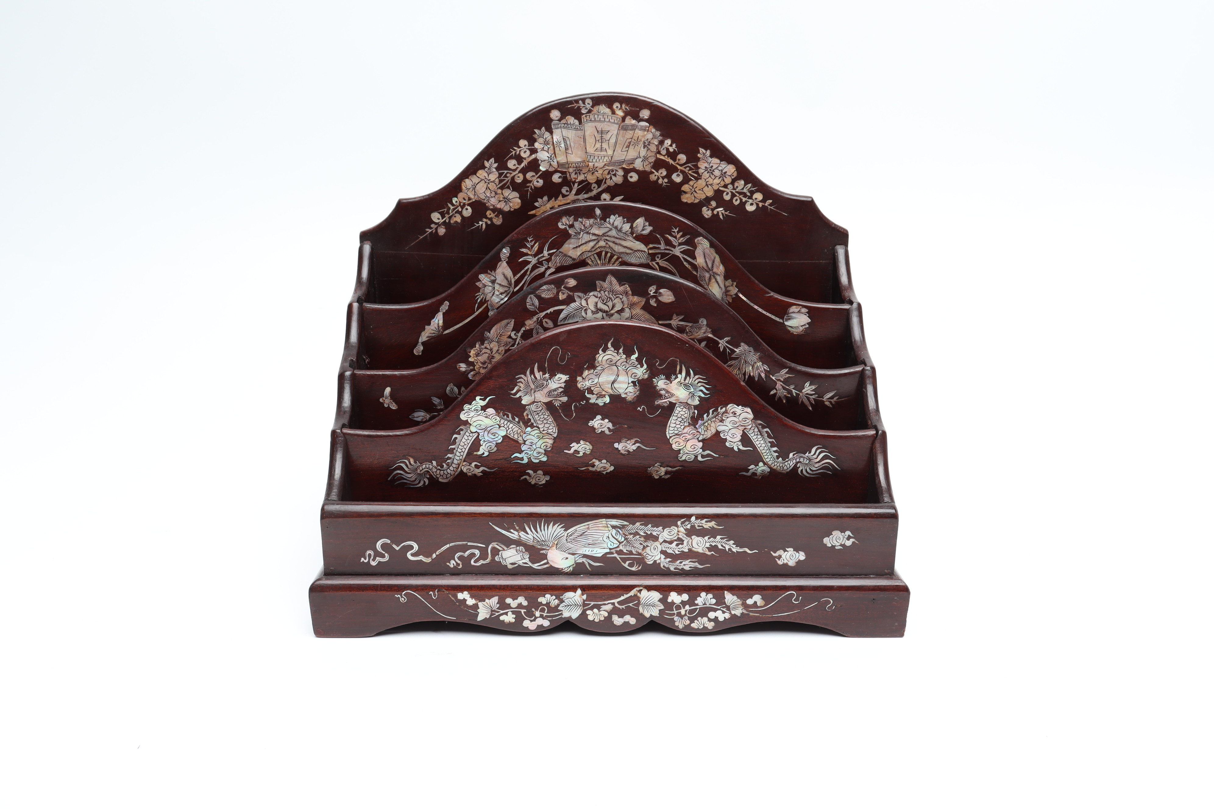 A CHINESE MOTHER OF PEARL INLAID LETTER RACK - Image 2 of 3