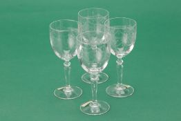 A QUANTITY OF FRENCH CRISTAL D'ARQUES WINE GLASSES