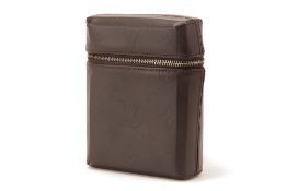 A LOUIS VUITTON BROWN LEATHER POUCH