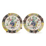 A PAIR OF JAPANESE PORCELAIN PLATES