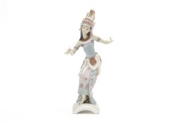 A LLADRO MODEL OF A BALINESE DANCER