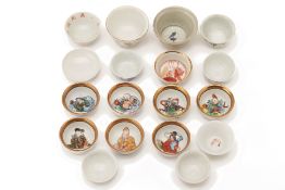 A GROUP OF CHINESE AND JAPANESE TEA BOWLS / SAKE CUPS