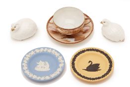 A GROUP OF WEDGWOOD, AYNSLEY AND OTHER CERAMICS