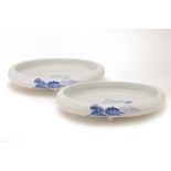 A PAIR OF JAPANESE PORCELAIN BLUE AND WHITE OVAL DISHES