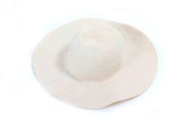 AGNES B - A WHITE SUN HAT