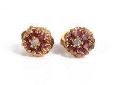 A PAIR OF GOLD, RUBY & DIAMOND EAR STUDS