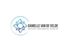 A MEDITATION COURSE BY DANI VAN DE VELDE