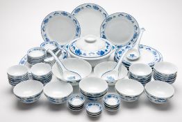 A CHINESE PORCELAIN PART DINNER SERVICE