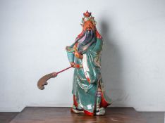 A LARGE PORCELAIN FIGURE OF GUAN YU