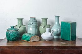 A GROUP OF CELADON AND GREEN GLAZED ORIENTAL CERAMICS