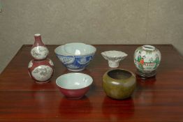 A GROUP OF ORIENTAL CERAMICS