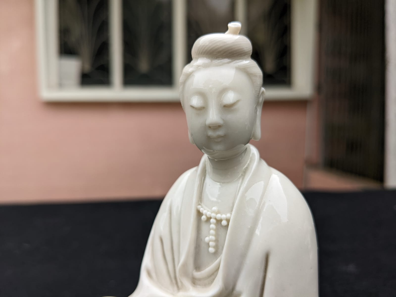 THREE BLANC DE CHINE PORCELAIN MODELS OF GUANYIN - Image 9 of 14