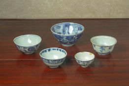 FIVE BLUE AND WHTIE PORCELAIN BOWLS