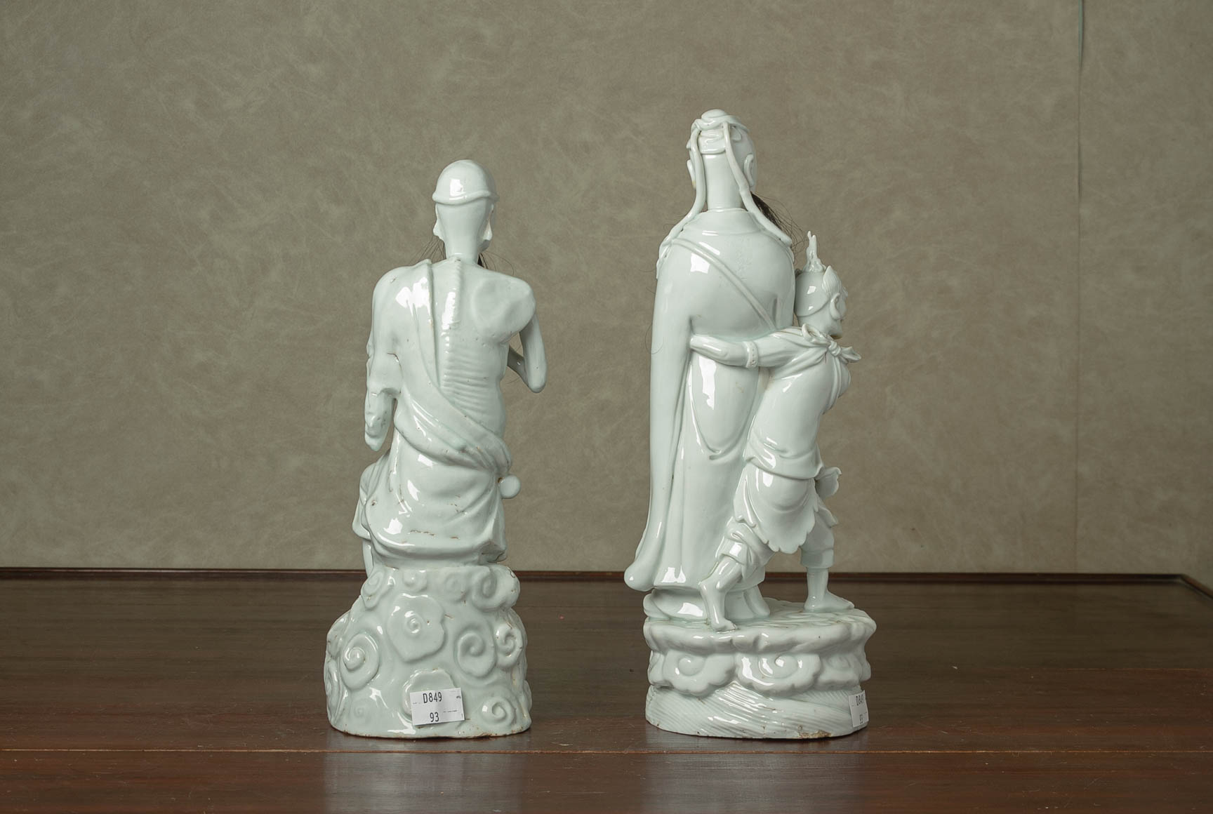 TWO BLANC DE CHINE FIGURES OF IMMORTALS - Image 2 of 6