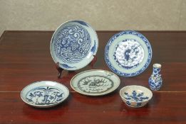 A GROUP OF BLUE AND WHITE CERAMICS