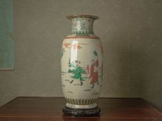 A FAMILLE VERTE PORCELAIN VASE