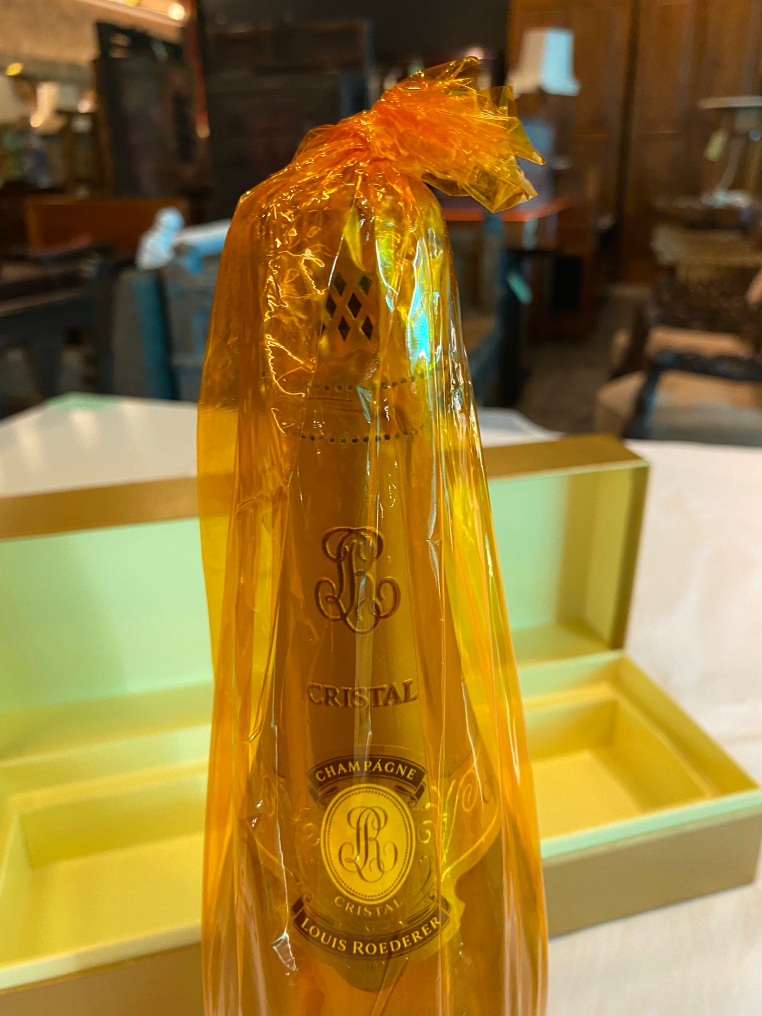 LOUIS ROEDERER CRISTAL CHAMPAGNE 2004 - Image 5 of 6