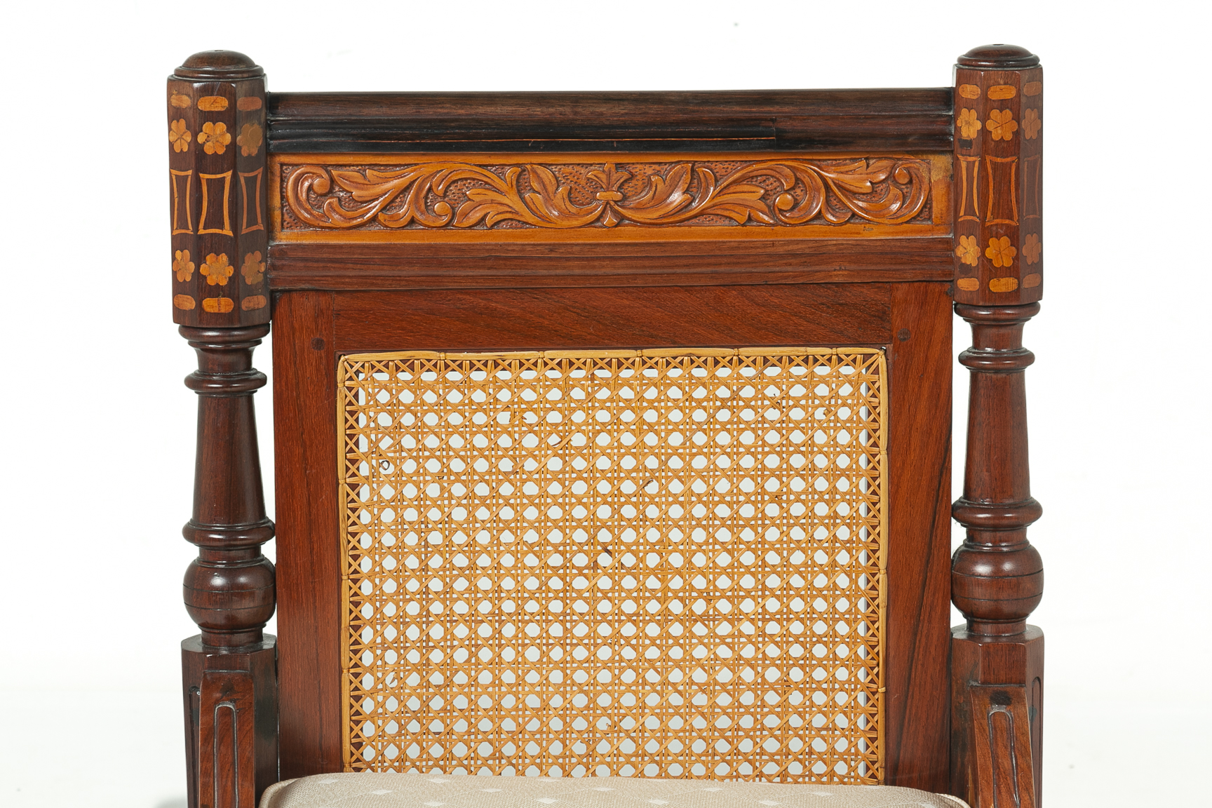 AN INDIAN CARVED ROSEWOOD THREE PIECE SOFA SET - Image 4 of 4