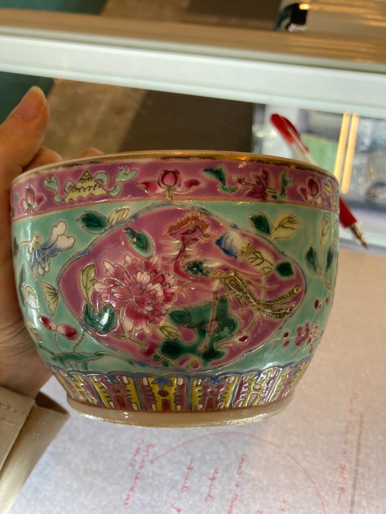 A TURQUOISE GROUND CHUPU BOWL AND COVER - Image 6 of 16