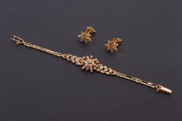 A PAIR OF GOLD AND INTAN EARRINGS AND A BRACELET