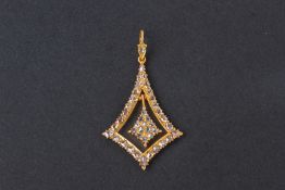 A GOLD AND ROSE CUT DIAMOND PENDANT