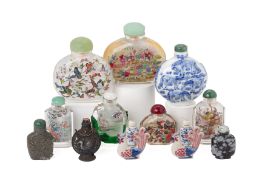 AN ASSORTED GROUP OF INSIDE PAINTED AND OTHER SNUFF BOTTLES
