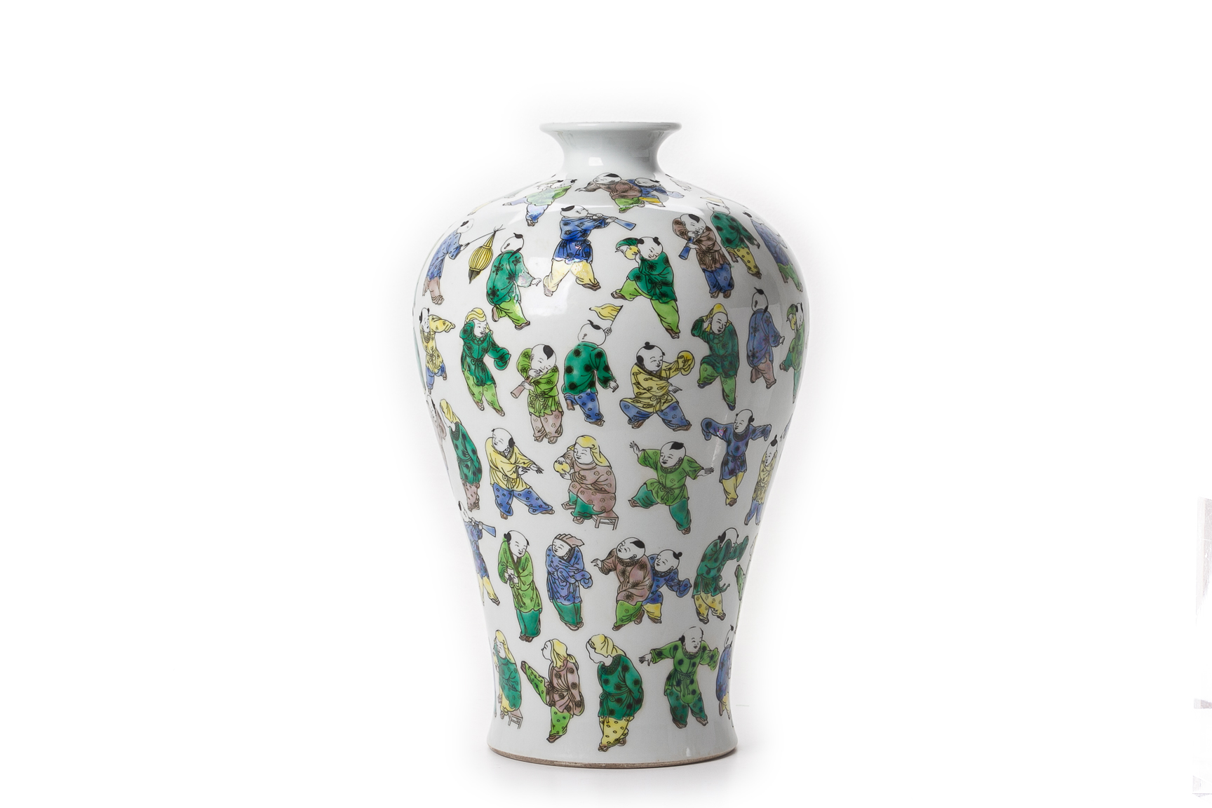 A CHINESE PORCELAIN MEIPING VASE