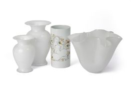 A GROUP OF SCANDINAVIAN CERAMIC AND GLASS ITEMS