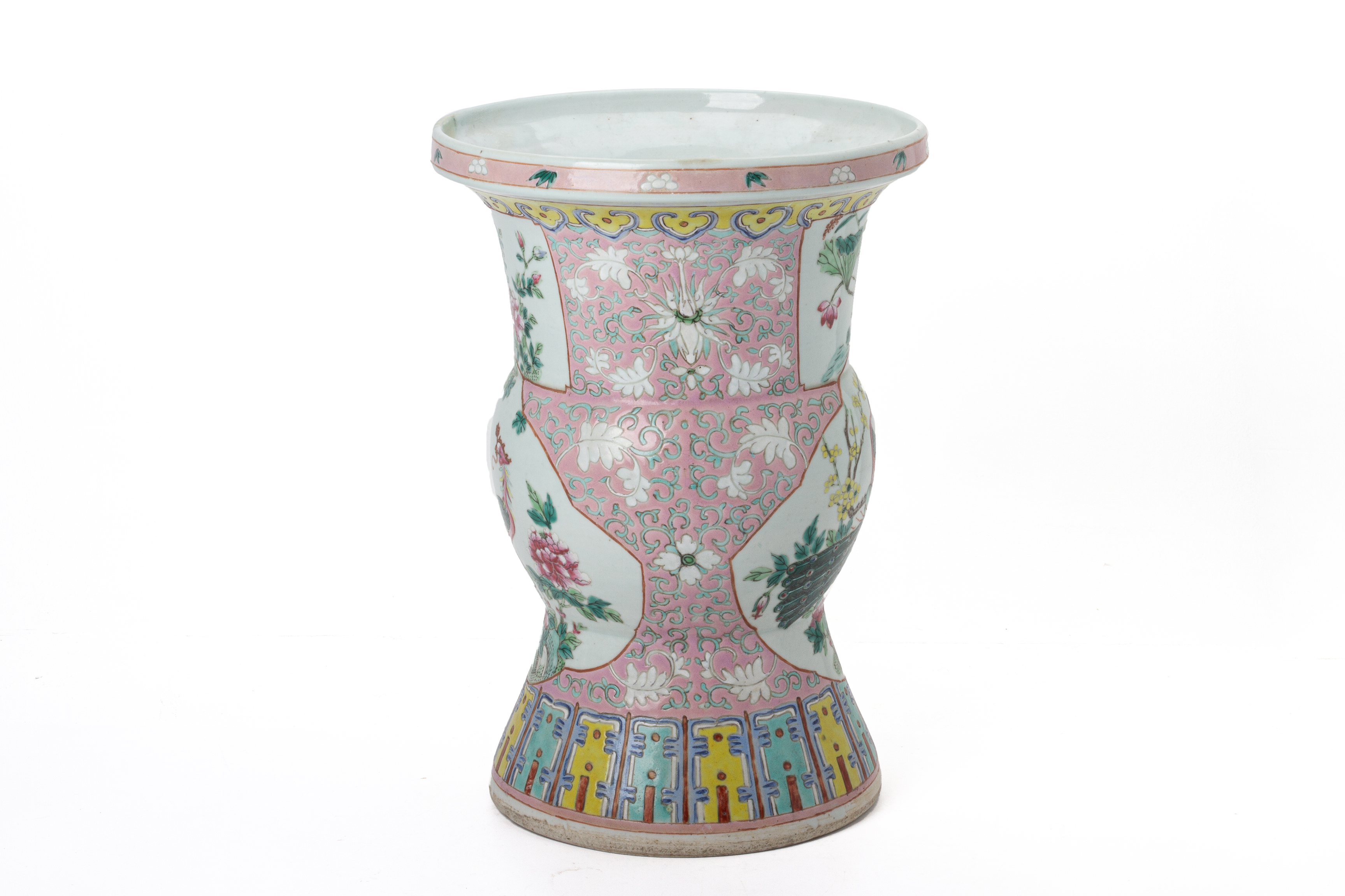 A PINK GROUND FAMILLE ROSE SPITTOON - Image 3 of 5