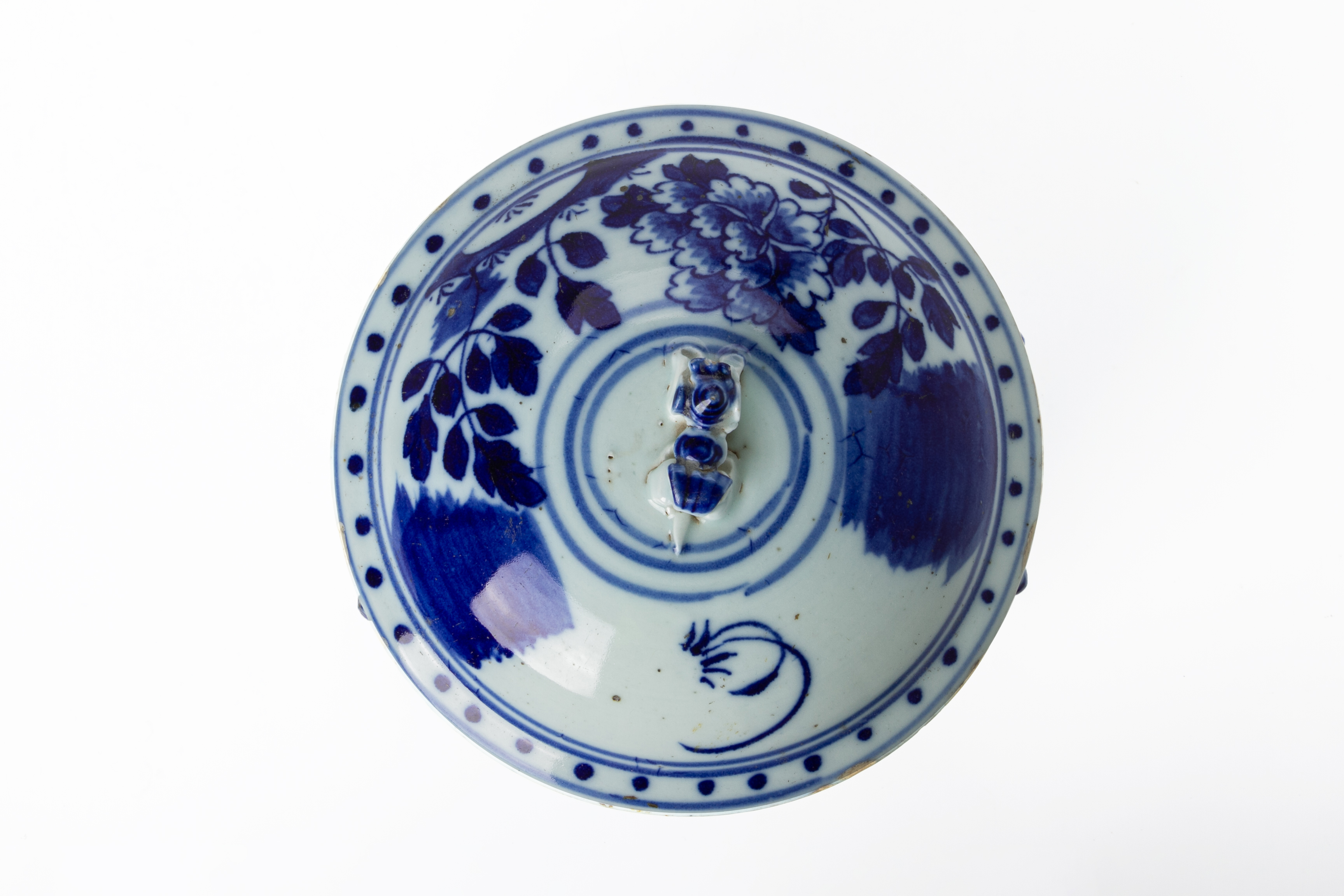 A BLUE AND WHTIE PORCELAIN KAMCHENG AND COVER - Image 2 of 4