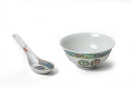 A FAMILLE ROSE PORCELAIN BOWL AND SPOON