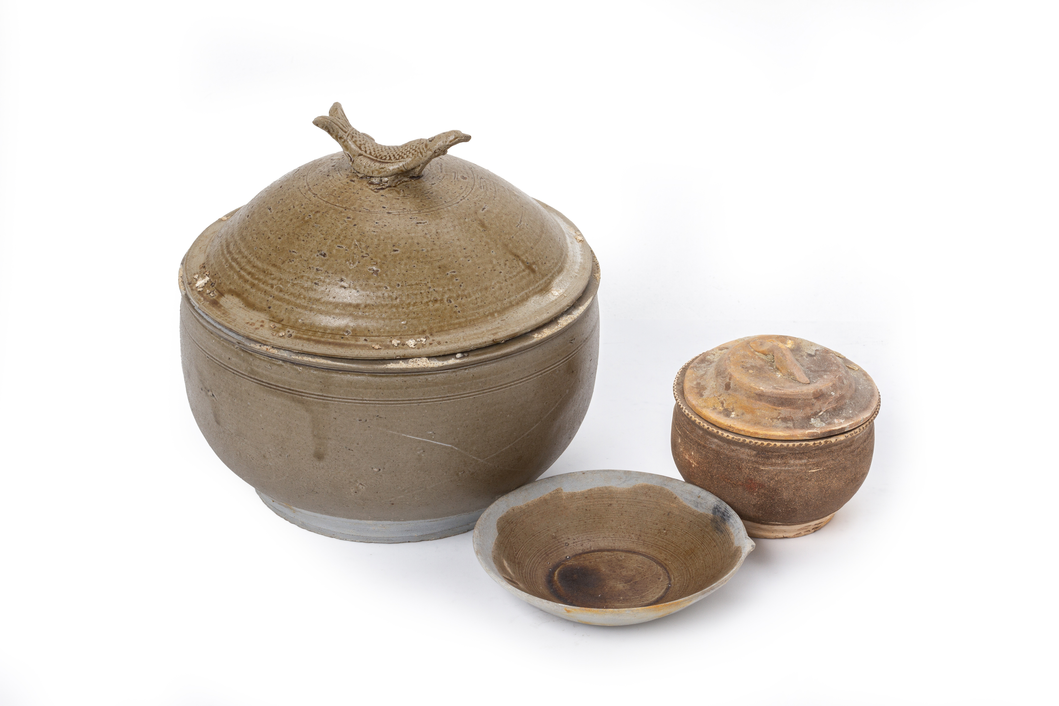 A GROUP OF TEK SING CARGO CERAMIC ITEMS - Image 8 of 10