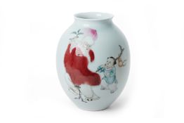 A CONTEMPORARY CHINESE VASE BY ZHANG ZHONGWEN (B.1964)