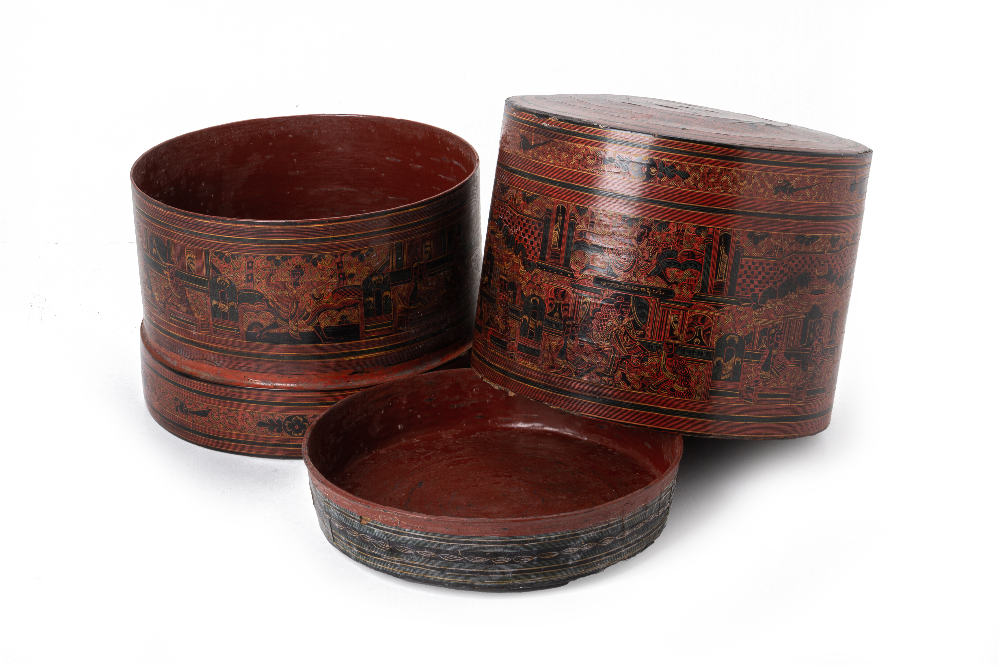 A BURMESE RED LACQUER CYLINDRICAL BETEL BOX - Image 2 of 3