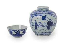 TWO CHINESE BLUE AND WHITE PORCELAIN ITEMS
