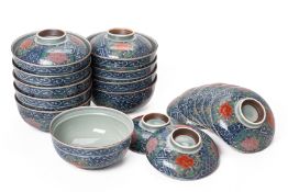 A SET OF JAPANESE PORCELAIN BOWLS AND COVERS