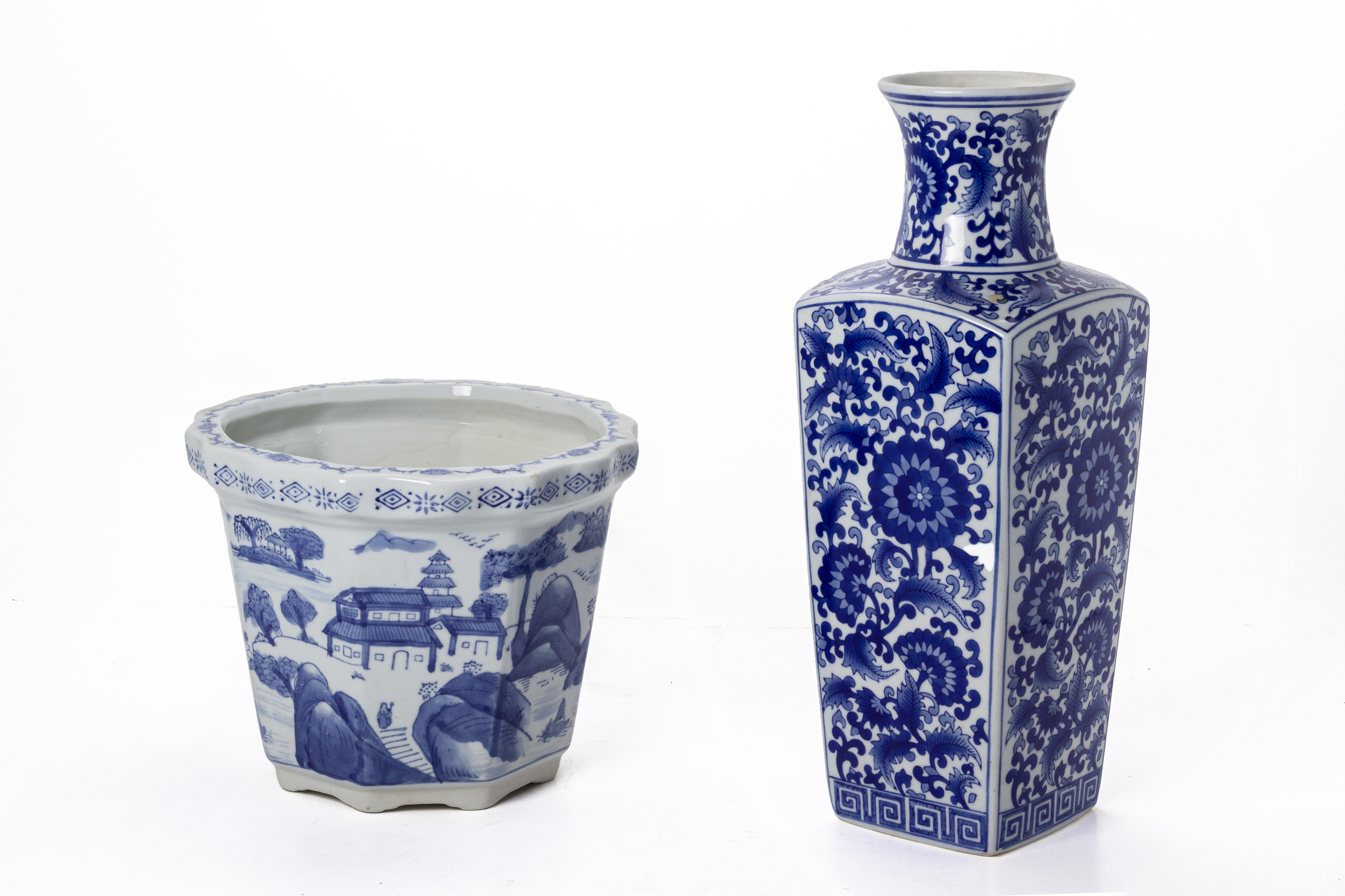THREE MODERN BLUE AND WHITE CHINESE CERAMICS - Image 2 of 4