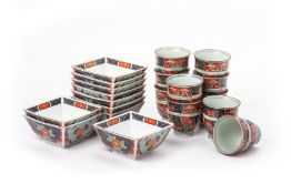 A GROUP OF JAPANESE PORCELAIN CUPS AND SQUARE BOWLS