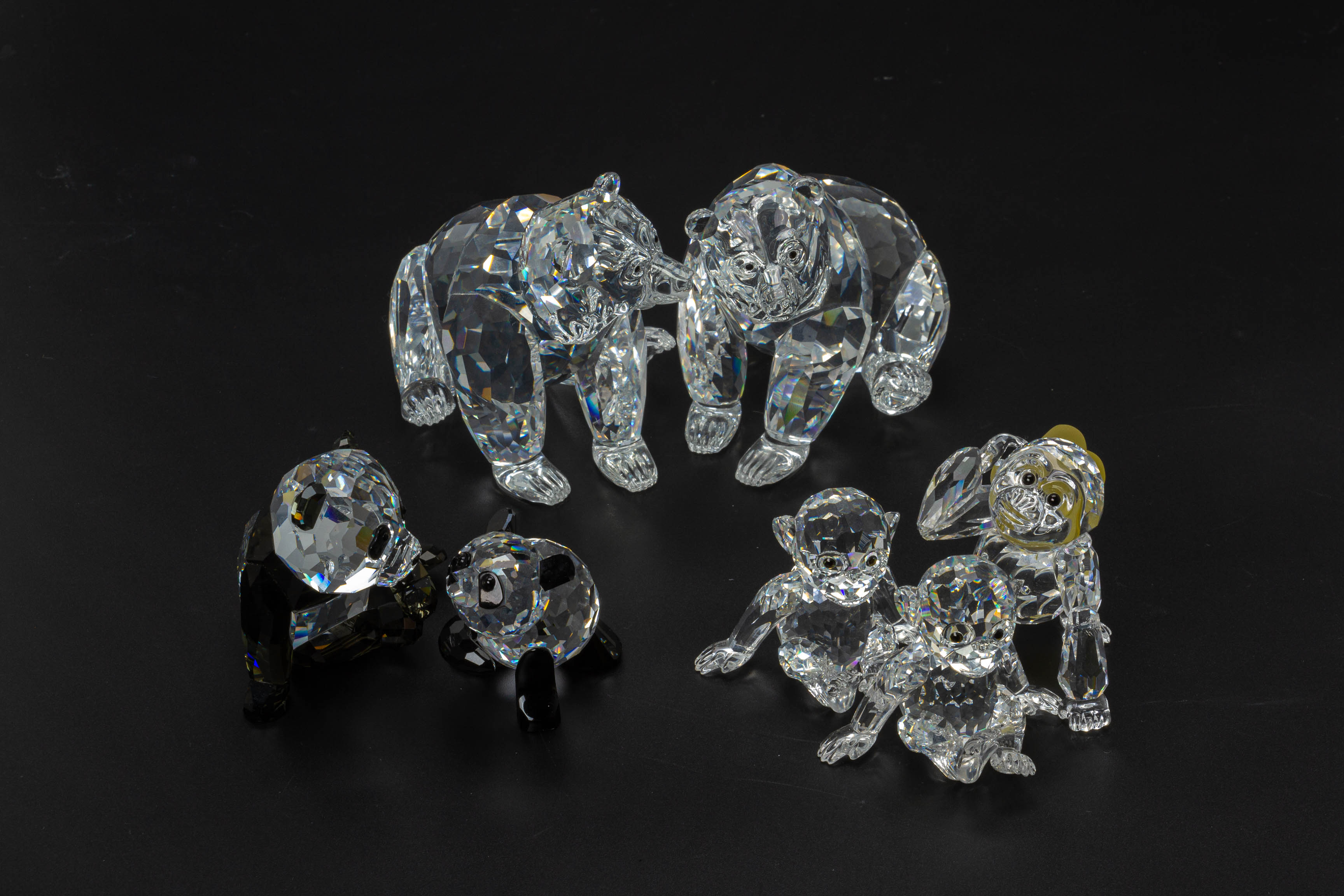 A COLLECTION OF SWAROVSKI ENDANGERED WILDLIFE SERIES FIGURES - Image 3 of 3