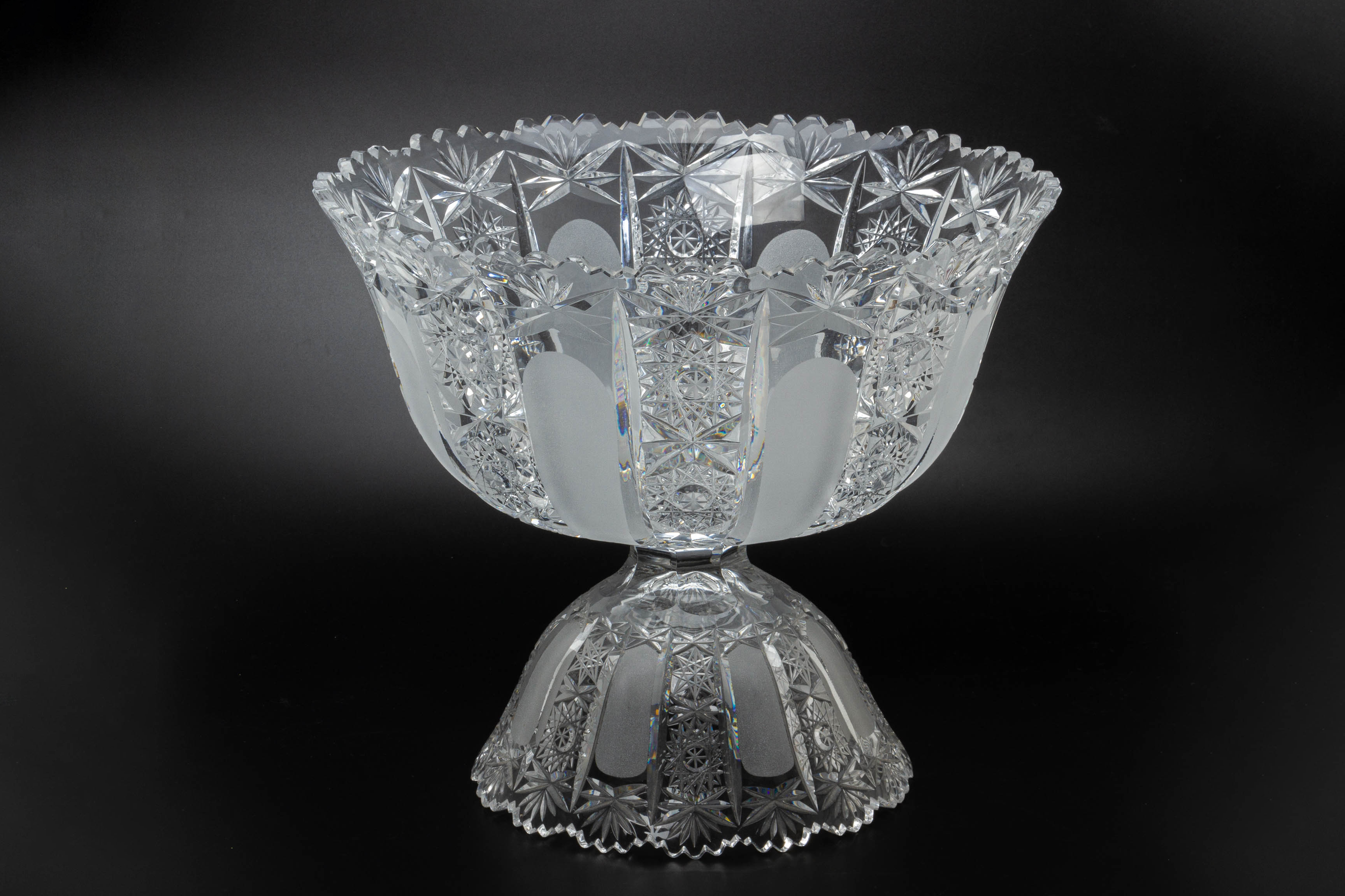 A LARGE BOHEMIA CRYSTAL GLASS FOOTED PUNCH BOWL