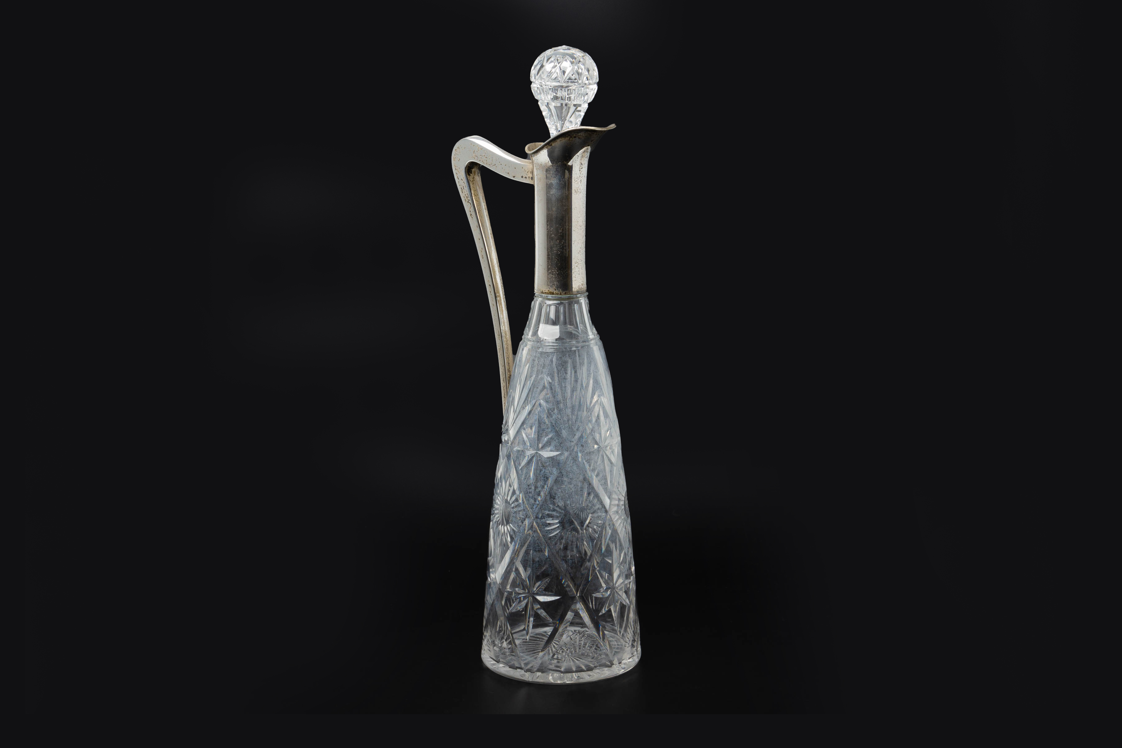 A SILVER MOUNTED CUT GLASS CLARET JUG - Image 3 of 3