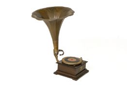 AN 'HIS MASTER'S VOICE' GRAMOPHONE