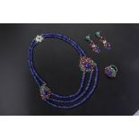 A TANZANITE, TOURMALINE & EMERALD NECKLACE, RING & EARRINGS