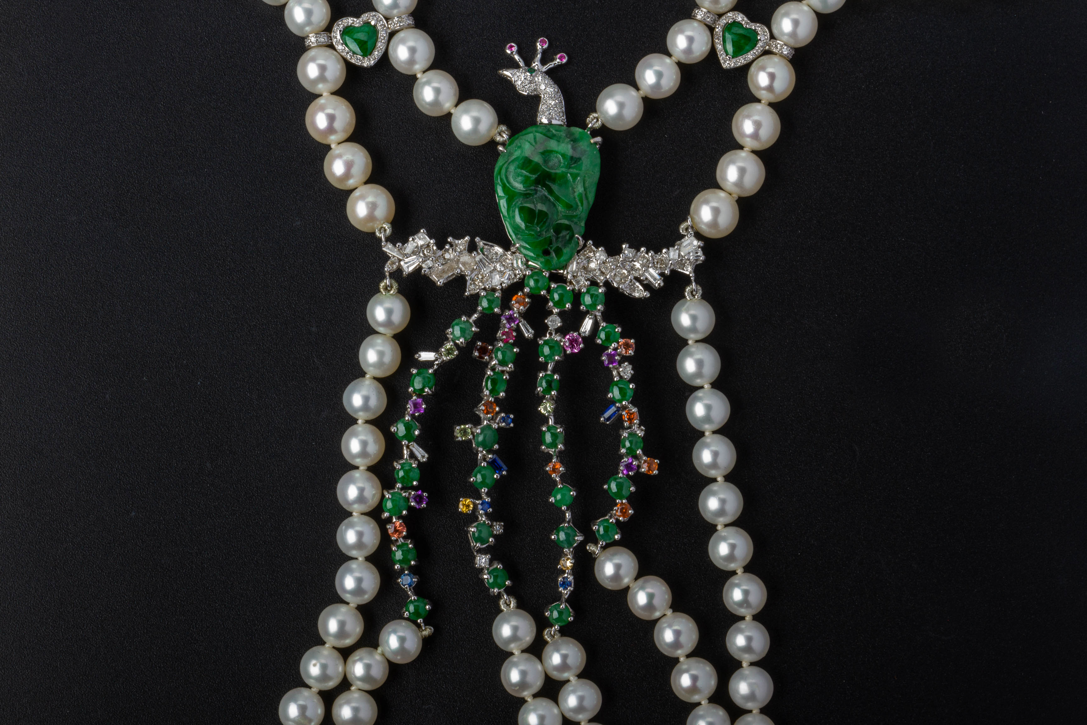 A CULTURED PEARL, JADE AND DIAMOND NECKLACE - Image 3 of 5