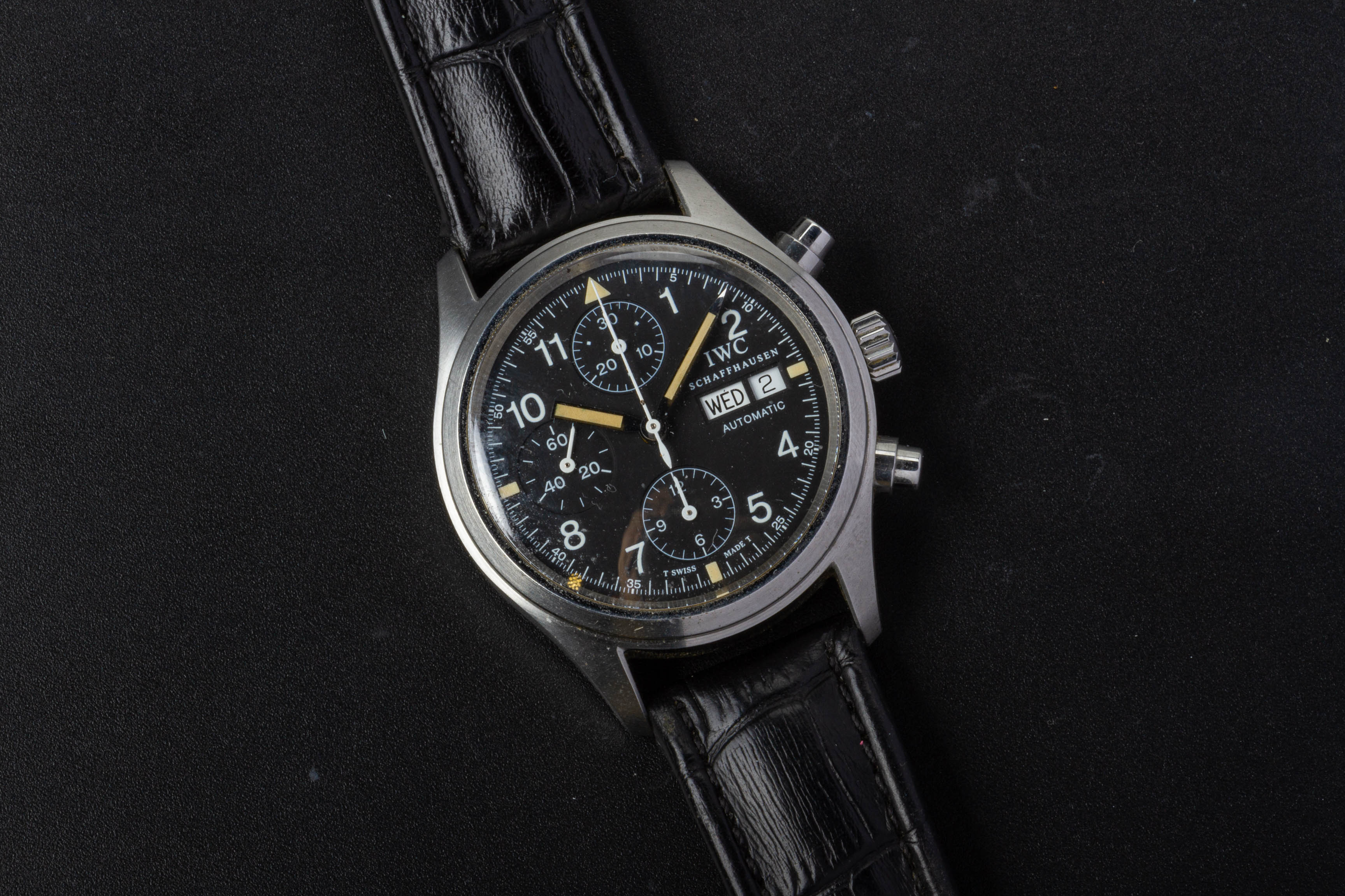 AN IWC FLIEGER CHRONOGRAPH AUTOMATIC WRISTWATCH