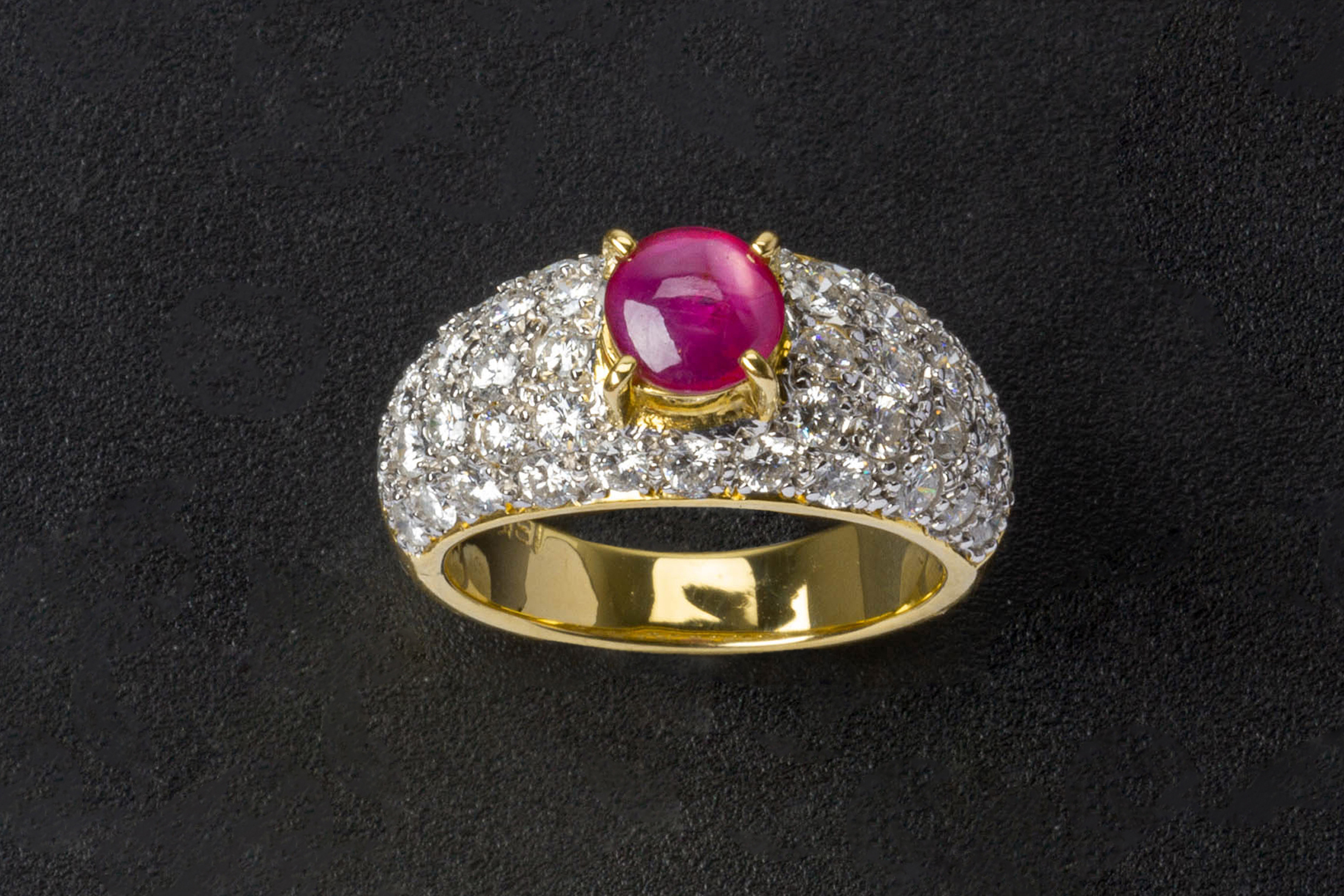 A STAR RUBY AND DIAMOND RING - Image 2 of 4