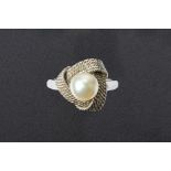 A CULTURED PEARL RING
