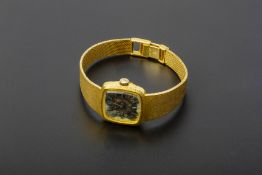 A GOLD BULOVA ACUTRON LADIES BRACELET WATCH CASE